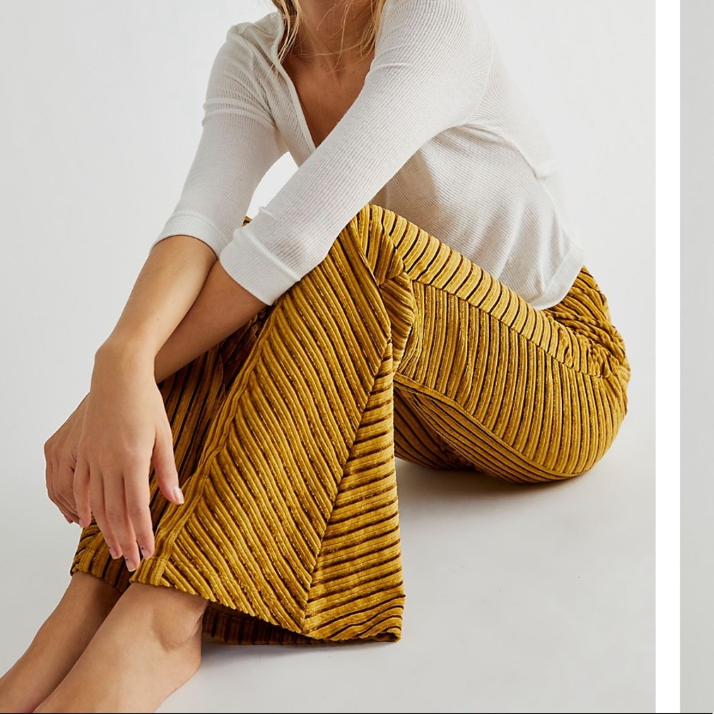 Free People Slim Pull On Velvet Flare Pants